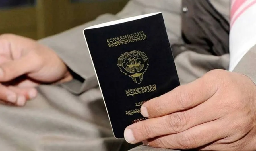 فنان وداعية ومذيع أخبار.. ملف "سحب الجنسيات" ف